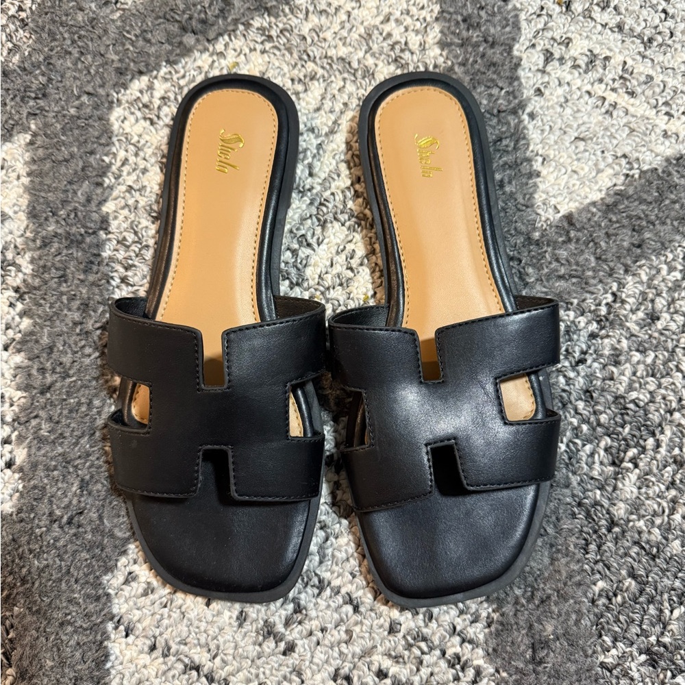 Stylish Black Slide Sandals